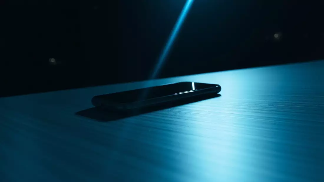 Sturnus: Android-Malware knackt WhatsApp und Signal - Bild: über boerse-global.de