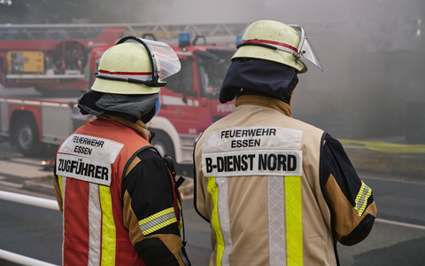 FW-E: Zimmerbrand in Essen-Altenessen - Wohnung nicht mehr bewohnbar - Foto: presseportal.de
