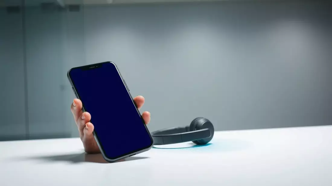 WhatsApp: Sprachnachrichten werden endlich zu Text Illustration mit AI erstellt übermittelt durch boerse-global.de