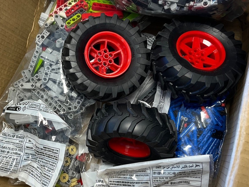 HZA-BI: Weihnachten und Black Friday/Wichtige Hinweise des Zolls zu Bestellungen und Geschenken aus dem Ausland - Foto: presseportal.de