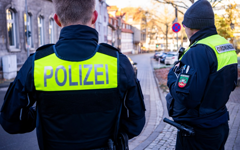 POL-NOM: Polizei und Stadt kontrollieren Fußgängerzone: Hohe Zahl an Verkehrsverstößen festgestellt - Foto: presseportal.de