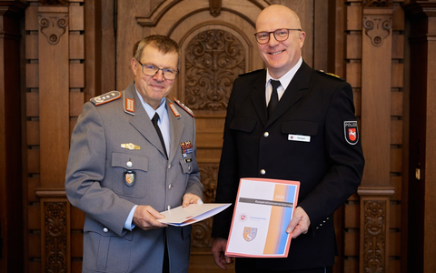 POL-H: Polizeidirektion Hannover und Schule für Feldjäger und Stabsdienst der Bundeswehr in Hannover profitieren in Aus- und Weiterbildung voneinander - Kooperationsvereinbarung geschlossen - Foto: presseportal.de