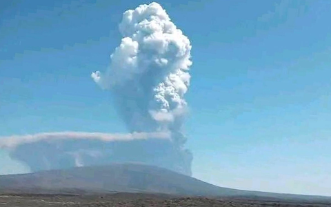 Der Ausbruch gilt als erste dokumentierte Aktivität des Hayli Gubbi seit mehreren Jahrtausenden. (Handout) - Foto: Uncredited/Afar Government Communication Bureau/AP/dpa