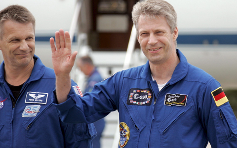 Ehemaliger Astronaut Reiter übernimmt die Raumfahrtabteilung im Bundesforschungsministerium - Foto: epa Rothstein/epa/dpa