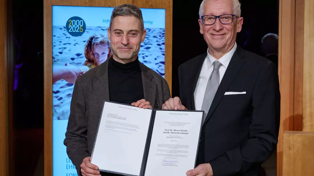 Preisverleihung / Stiftung Ravensburger Verlag würdigt literarisches Werk und Bildungsinitiativen - Bild: presseportal.de