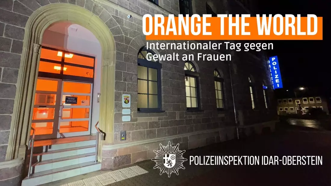 POL-PDTR: Polizei und Stadt Idar-Oberstein beteiligen sich zusammen am Orange Day 2025 - Bild: presseportal.de
