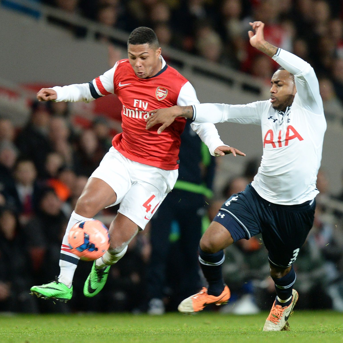 Lief einst für den FC Arsenal auf: Serge Gnabry (l). - Foto: picture alliance / dpa