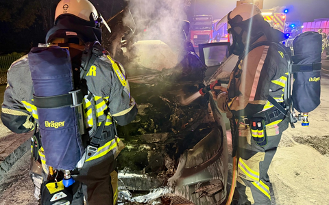 FW Hünxe: Brand an Tankstelle - Feuerwehreinsatz auf Rastplatz - Foto: presseportal.de
