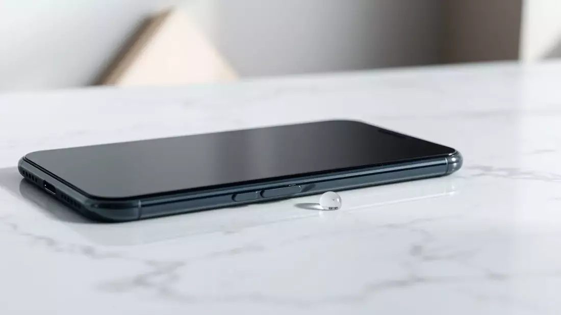 iPhone: Liquid Glass erobert Software und Hardware - Bild: über boerse-global.de