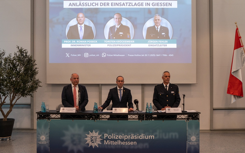 Mittelhessen: STADT + LANDKREIS GIESSEN: Pressekonferenz zur Vorstellung des polizeilichen Einsatzkonzepts anlässlich der Neugründung der AfD-Jugendorganisation in Gießen - Foto: presseportal.de