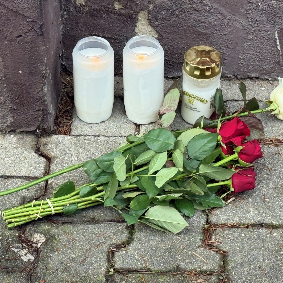 Der Deutsche Gerichtsvollzieher Bund fordert angesichts der grausamen Tat ein besseres Schutz- und Sicherheitskonzept für Mitarbeiter im Außendienst.  - Foto: Thorsten Kremers/Thorsten Kremers/dpa/dpa