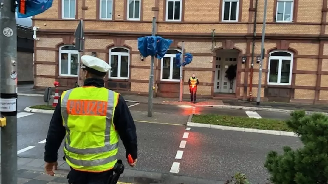 POL-PDLD: Bad Bergzabern - Polizei als Freund und Helfer der jüngsten Verkehrsteilnehmer - Bild: presseportal.de