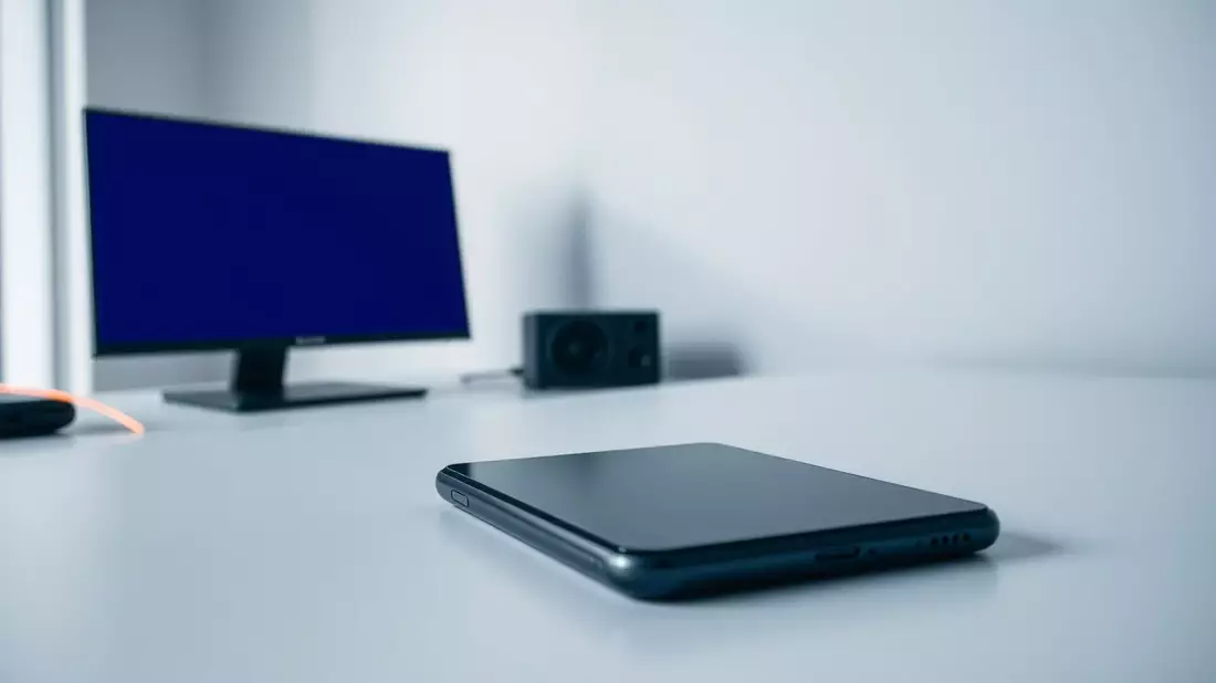 Sturnus: Neue Android-Malware liest verschlüsselte Messenger-Chats mit - Bild: über boerse-global.de