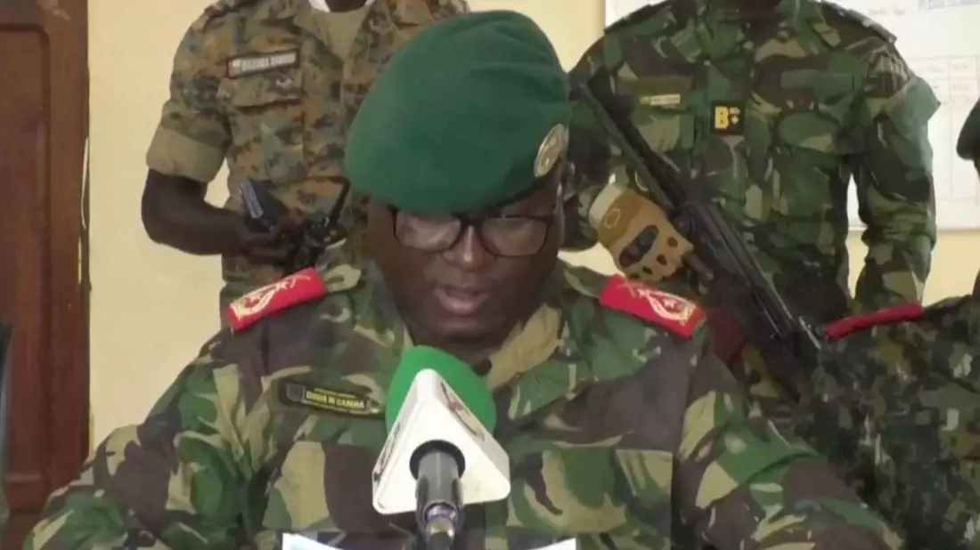 In Guinea-Bissau hat das Militär nach eigenen Angaben die Macht übernommen. - Bild: Uncredited/TGB Guinea-Bissau/AP/dpa