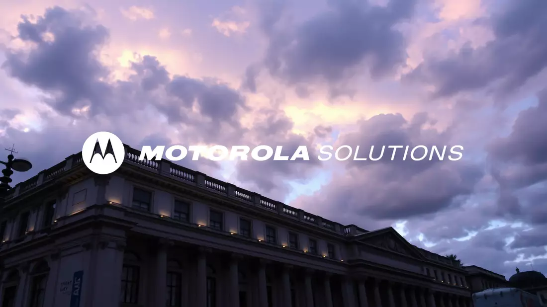 Motorola Shares Face Pressure Despite Strong Operational Performance Illustration mit AI erstellt übermittelt durch boerse-global.de
