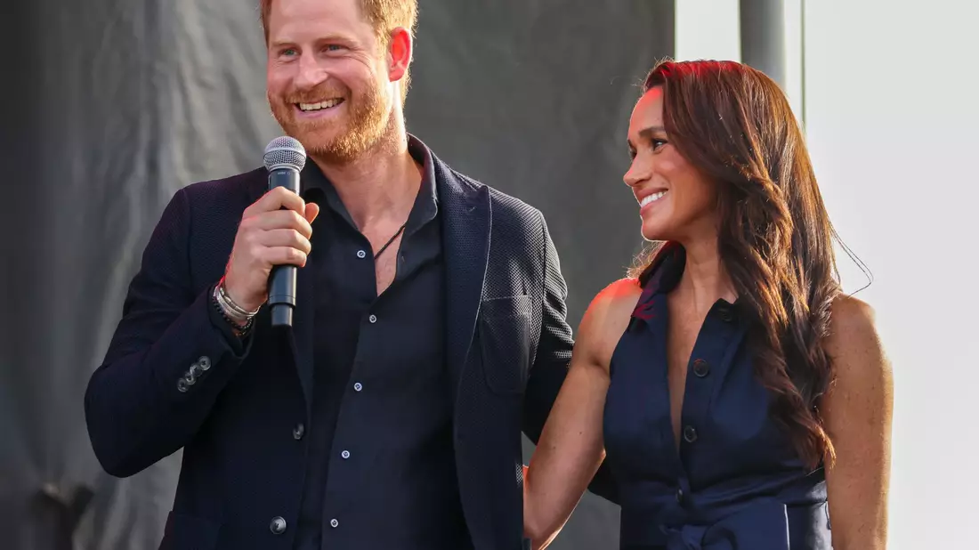 Vor mehr als fünf Jahren kehrten Harry und Meghan den royalen Pflichten den Rücken. (Archivbild) - Bild: Amy Katz/ZUMA Press Wire/dpa