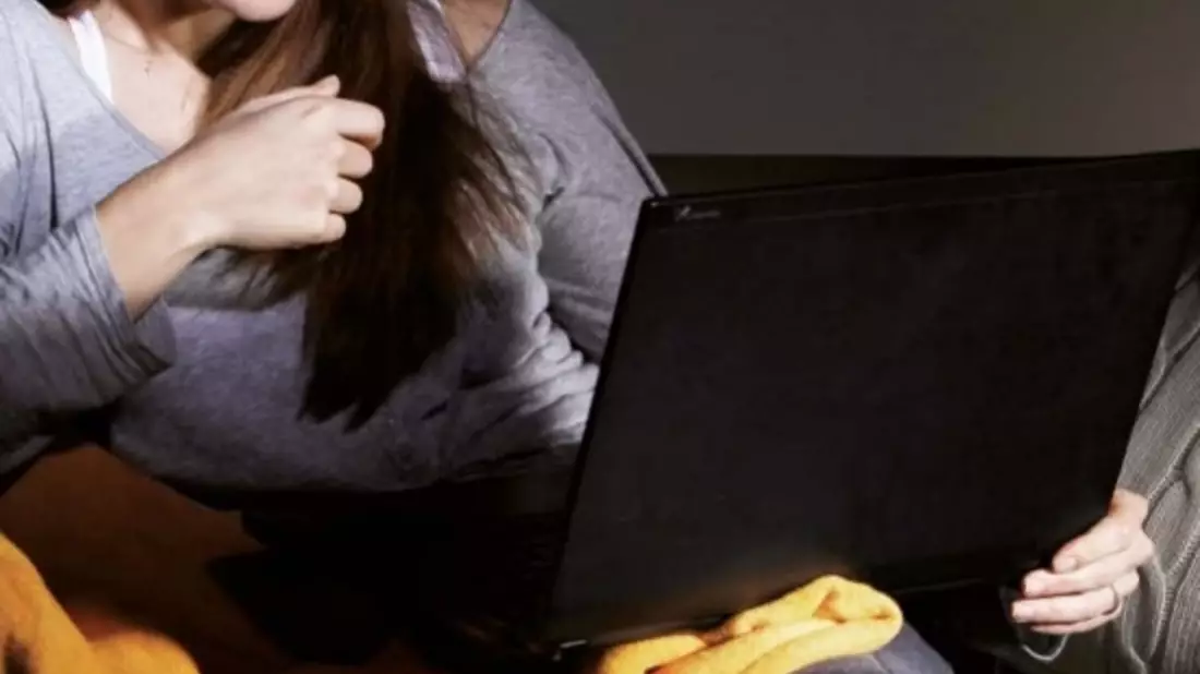 POL-ROW: ++ Fake-Shops in der Vorweihnachtszeit: Polizei warnt vor Betrugsfallen beim Onlinekauf ++ - Bild: presseportal.de