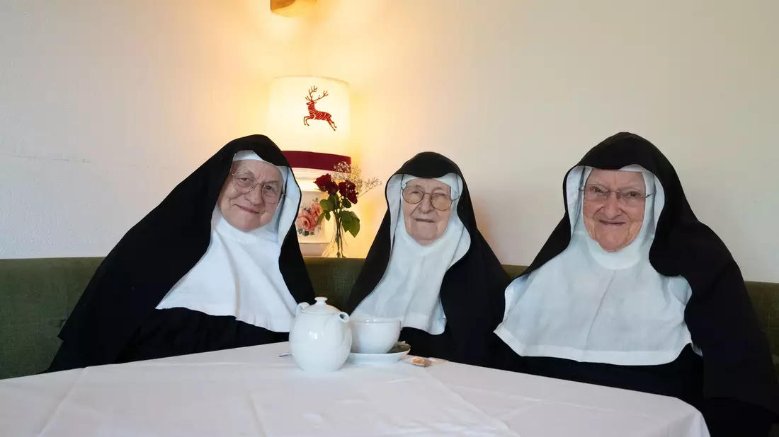 Werden Schwester Rita, Schwester Regina und Schwester Bernadette den Vorschlag annehmen? (Archivbild) - Bild: Noah Hatz/dpa