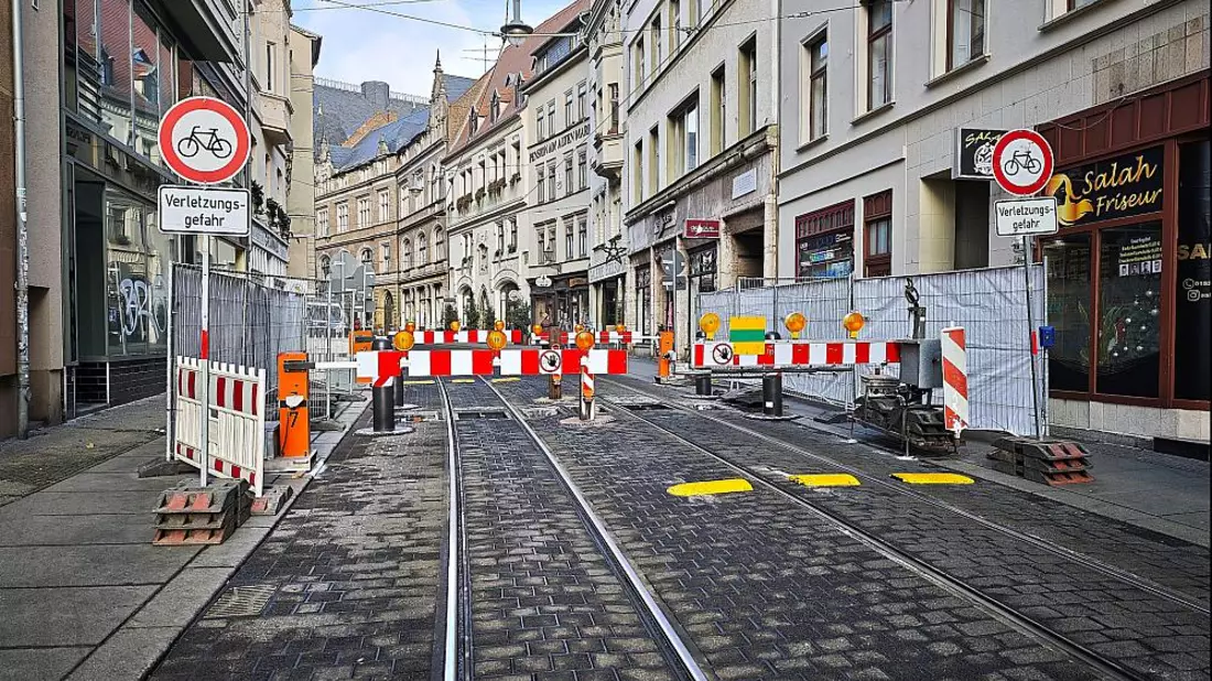 Absperrung für Weihnachtsmarkt am 26.11.2025 - Bild: über dts Nachrichtenagentur