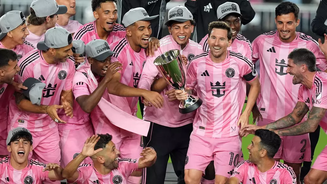 Lionel Messi führte Miami erstmals ins Finale um den MLS Cup. - Bild: Rebecca Blackwell/AP/dpa