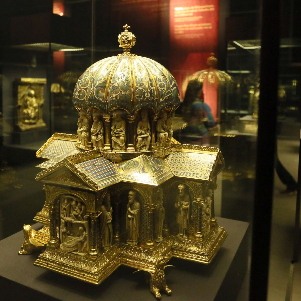 Der Welfenschatz umfasst mittelalterliche Goldreliquien im dreistelligen Millionenwert. (Archivbild)  - Foto: Stephanie Pilick/dpa