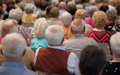 Wie stark die Rente steigt, ist noch nicht entschieden. (Symbolbild) - Foto: Patrick Pleul/dpa