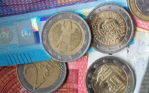 Bulgarien ersetzt die bisherige Landeswährung Lew ab 2026 mit dem Euro. (Symbolbild) - Foto: Fernando Gutierrez-Juarez/dpa