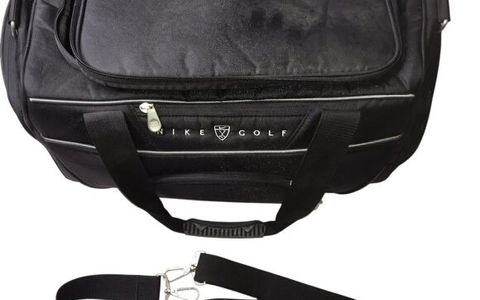 POL-NMS: 20251201-1-PDNMS-Diebstahl bei Fußballspiel in Jevenstedt - Foto: presseportal.de