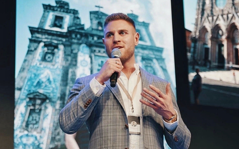 Mit dem Script to Sales System von Tim Fröhlich zum eigenen Online-Business: Ein unkomplizierter Weg zu finanzieller Freiheit - Foto: presseportal.de