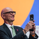 Telekom-Chef Tim Höttges peilt Investitionen in neue Rechenzentren an, um den Datenhunger im KI-Zeitalter zu stillen. (Archivbild) - Foto: Oliver Berg/dpa