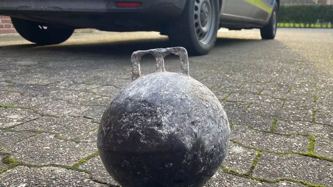 POL-FL: Nordfriesland/Amrum: schwerverletzte Person nach Fund eines unbekannten Gegenstandes - Bild: presseportal.de