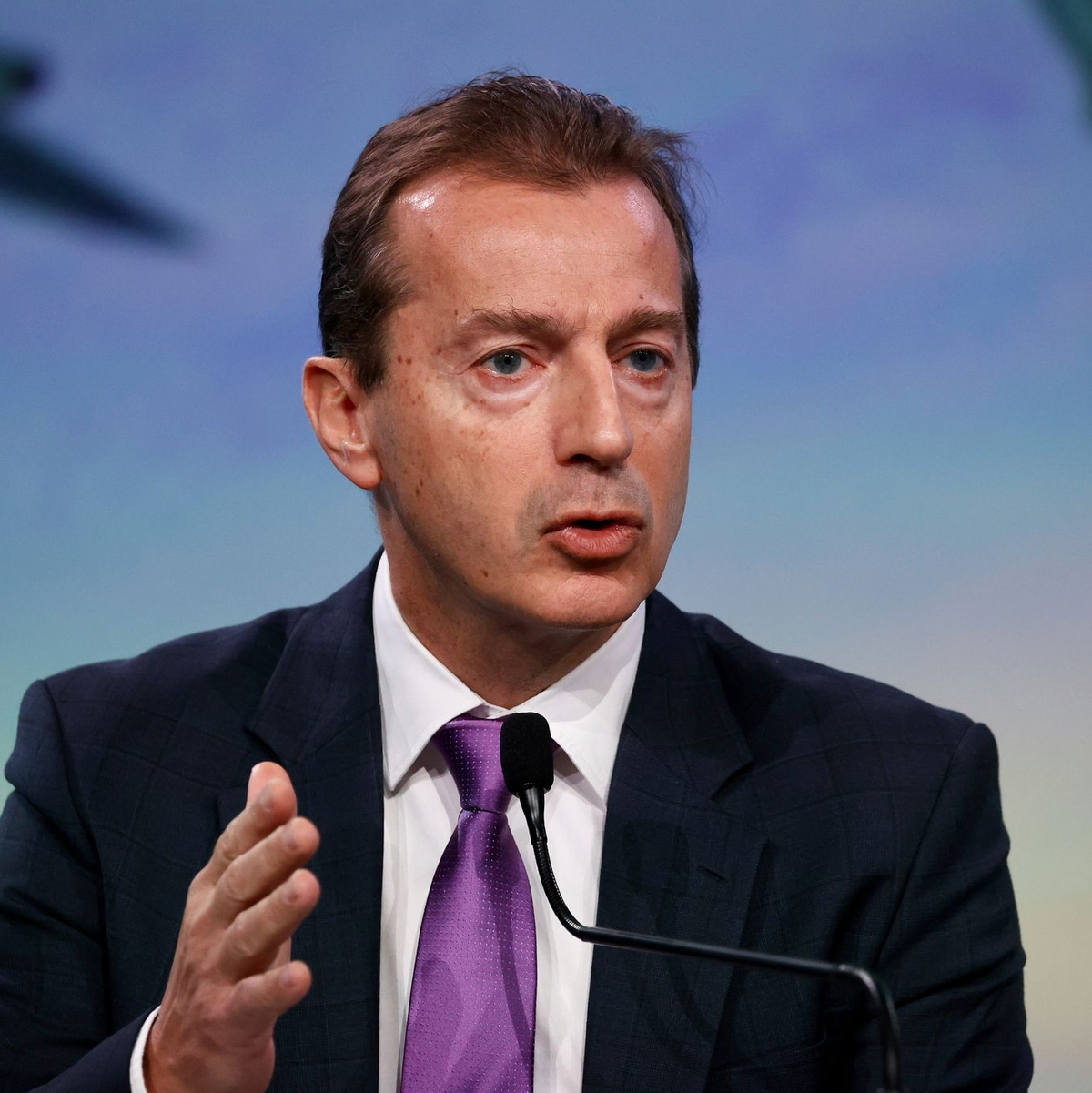 Airbus-Chef Faury entschuldigt sich. (Archivbild) - Foto: Fred Scheiber/AP/dpa