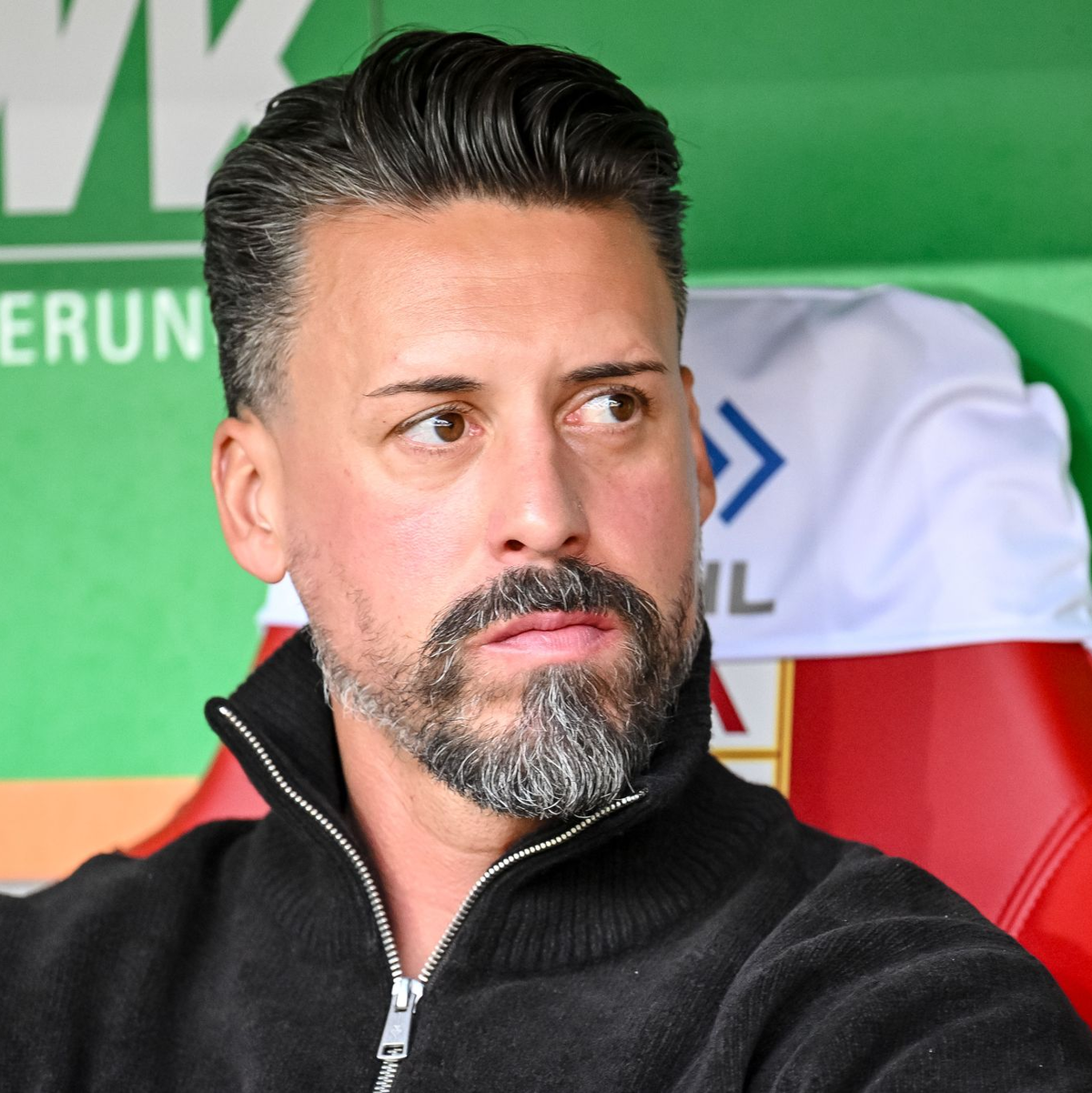 Für Sandro Wagner war in Augsburg schnell Schluss. (Archivbild) - Foto: Harry Langer/dpa
