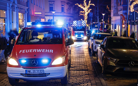 FW-MK: Feuerwehr rettet Frau aus verrauchter Wohnung - Rauchmelder retten Leben - Foto: presseportal.de