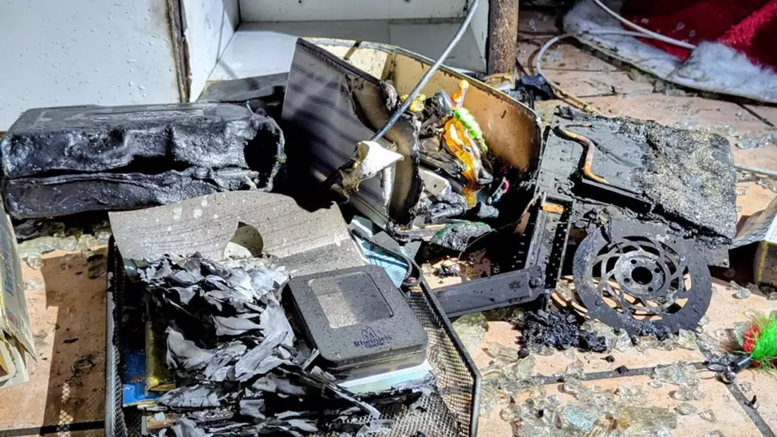 FW-KLE: Brand in Dachgeschosswohnung: Rauchmelder rettet Leben - Bild: presseportal.de