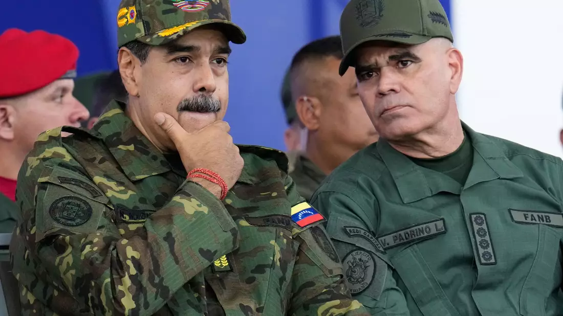 Die US-Regierung hat wegen Drogenvorwürfen ein millionenschweres Kopfgeld auf Venezuelas Präsident Maduro ausgesetzt. (Archivbild)  - Bild: Ariana Cubillos/AP/dpa