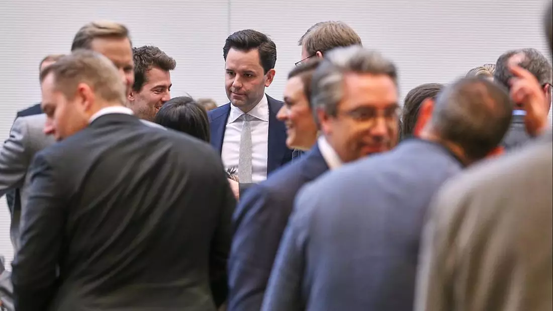 Johannes Winkel und andere Renten-Rebellen am 02.12.2025 - Bild: über dts Nachrichtenagentur