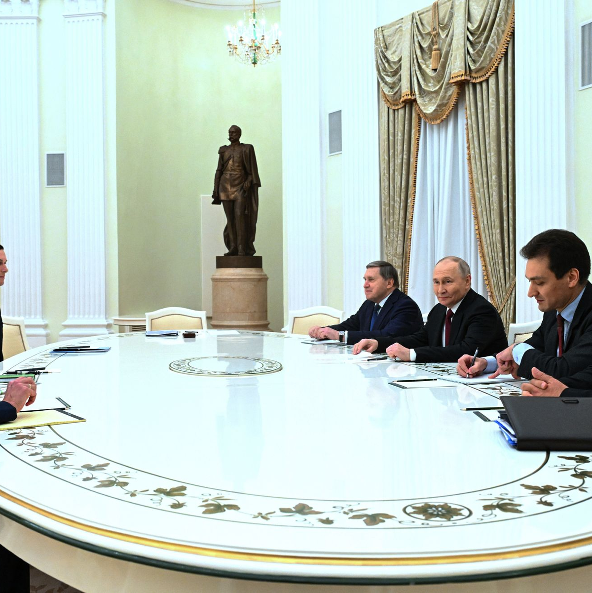 Witkoff und Kushner sprechen sowohl mit der russischen als auch mit der ukrainischen Seite. (Archivbild) - Foto: Kristina Kormilitsyna/Sputnik, Kremlin Pool via AP/dpa