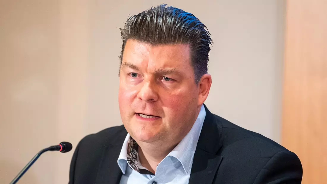 Länder-Verhandlungsführer Andreas Dressel (SPD): «Astronomische Forderungen.» (Archivfoto) - Bild: Daniel Bockwoldt/dpa
