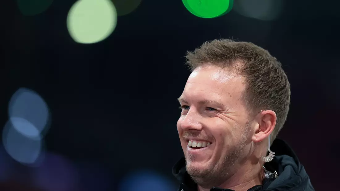 Julian Nagelsmann freut sich auf die WM-Auslosung. (Archivbild) - Bild: Jan Woitas/dpa