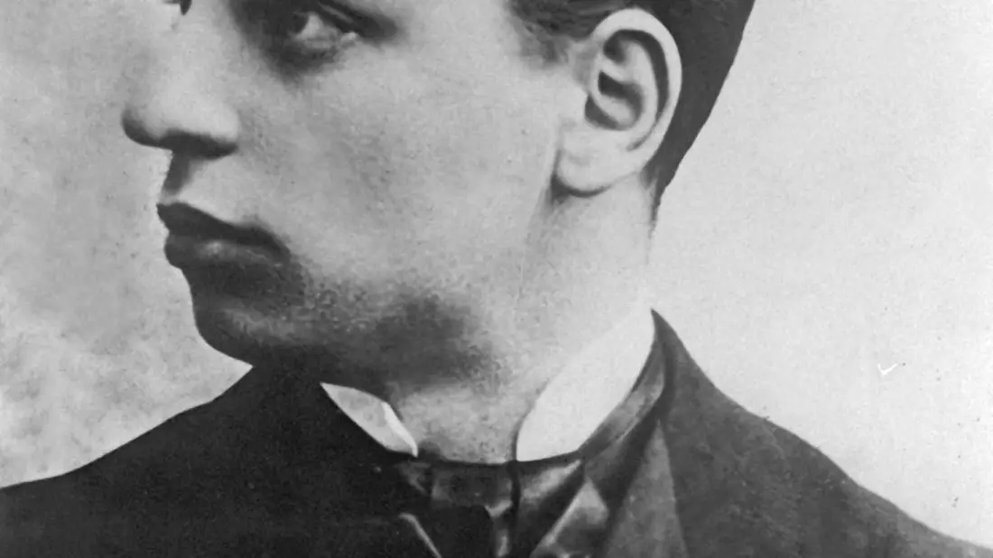 Rainer Maria Rilke lebte später in Frankreich, wo Paris für ihn zu einer großen Inspirationsquelle wurde. (Archivbild) - Bild: picture-alliance / dpa