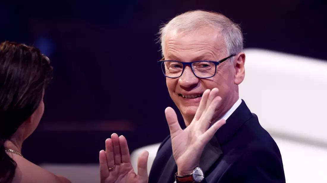 Auch Günther Jauch hört bei «Denn sie wissen nicht, was passiert» auf.  - Bild: Rolf Vennenbernd/dpa