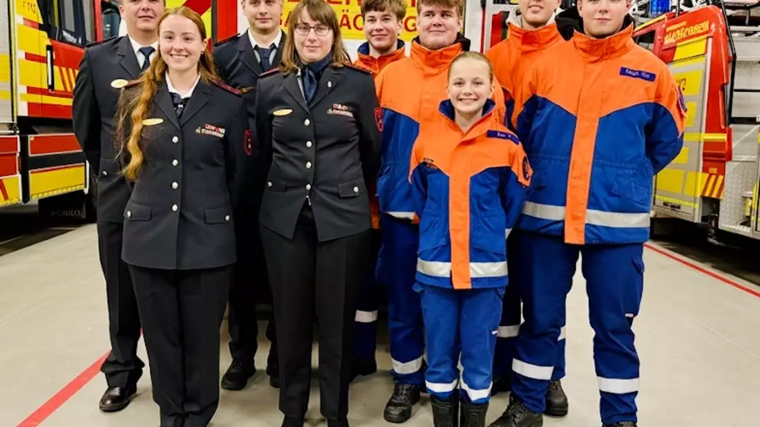 FW Bad Säckingen: ERGÄNZUNG (FOTO) zu FW Bad Säckingen: Hauptversammlung der Jugendfeuerwehr Bad Säckingen: Wechsel in der Führung und Ausblick auf ereignisreiches Jahr 2026 - Bild: presseportal.de