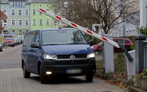 Der Anwalt der Beschuldigten will Beschwerde einlegen. - Foto: Bernd Wüstneck/dpa