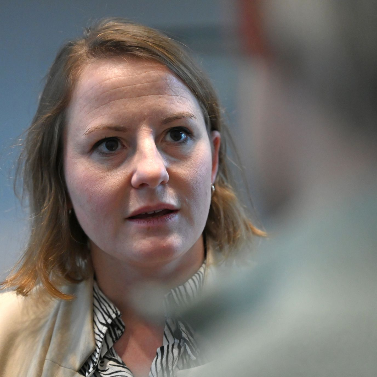 Die SPD-Sozialpolitikerin Annika Klose sieht der Rentenabstimmung optimistisch entgegen. - Foto: Elisa Schu/dpa