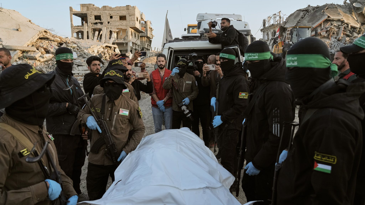 Die übergebene Leiche ist als die eines vermissten Thailänders identifiziert worden. (Archivbild) - Foto: Jehad Alshrafi/AP/dpa