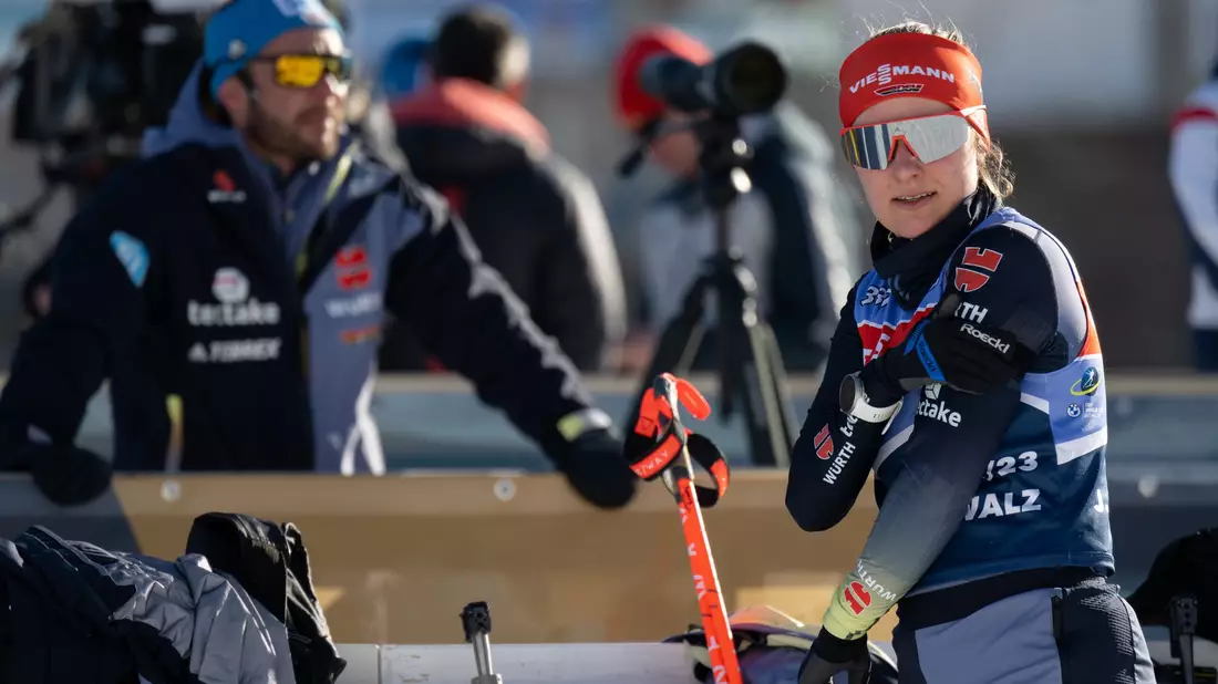 Frauen-Chefcoach Kristian Mehringer sieht Janina Hettich-Walz als Vorbild. (Archivbild) - Bild: Hendrik Schmidt/dpa