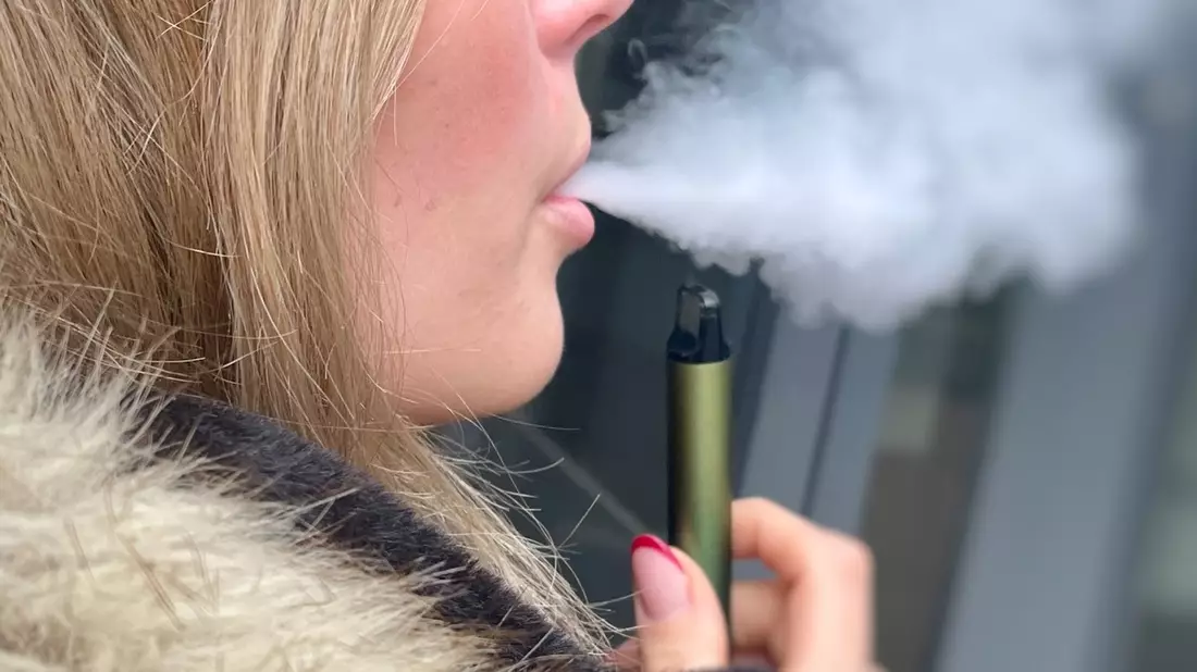 LKA-HE: Baller-Liquid und Görke - Warnung vor Konsum berauschender Vape-Substanzen - Bild: presseportal.de