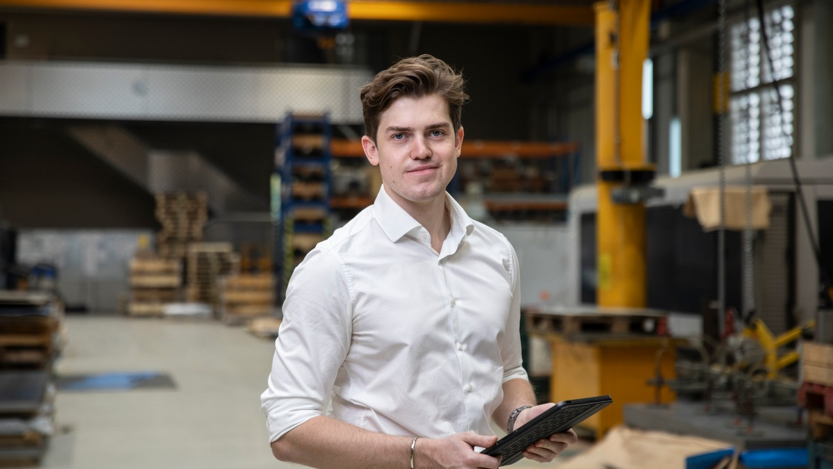 Fachkräftemangel trifft Auftragsflaute – Peer Schulze von Schulze Marketing zeigt, wie Metallbetriebe aus der Krise finden - Foto: presseportal.de