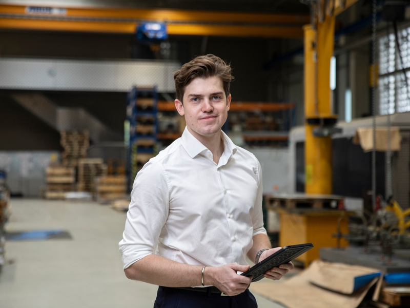 Fachkräftemangel trifft Auftragsflaute – Peer Schulze von Schulze Marketing zeigt, wie Metallbetriebe aus der Krise finden - Foto: presseportal.de